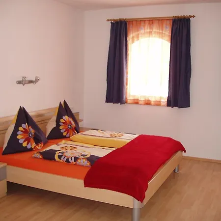 Apartment Wohlfartstätter *